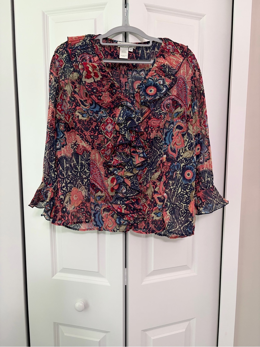 Coldwater Creek Navy and Coral Paisley Ruffle Blouse